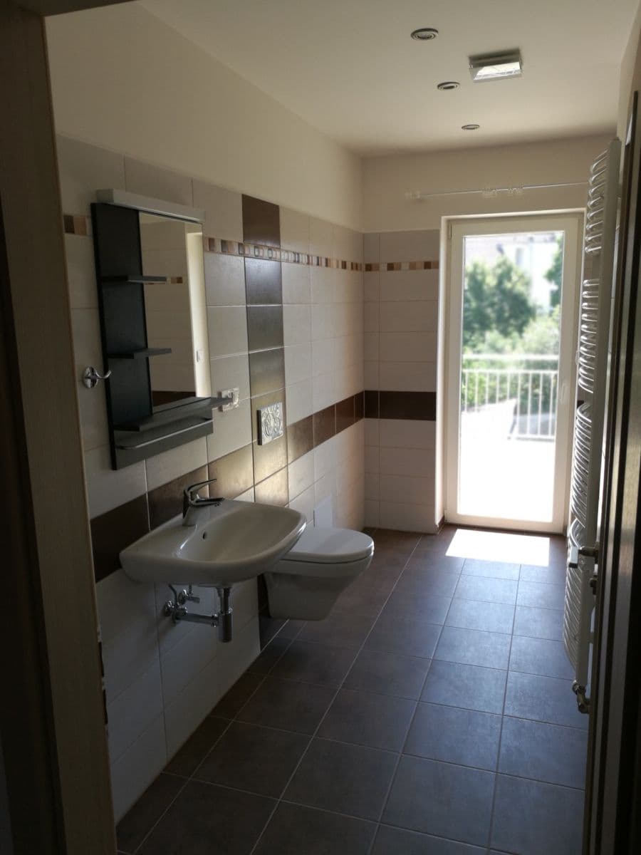 Studio flat to rent, 45 m², Žižkova třída, Písek, Jihočeský Region Studio flat to rent, 45 m², Žižkova třída, Písek, Jihočeský Region