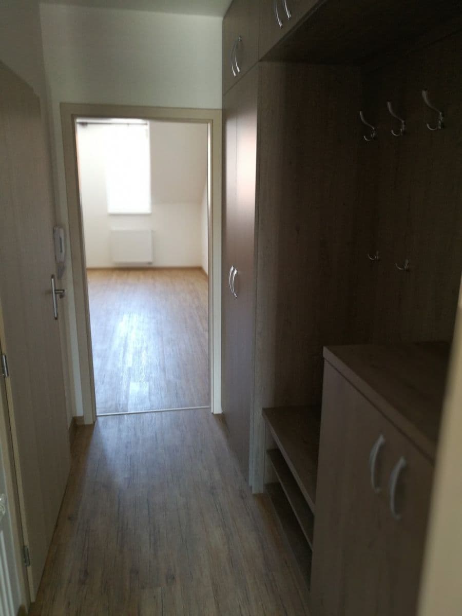 Studio flat to rent, 45 m², Žižkova třída, Písek, Jihočeský Region Studio flat to rent, 45 m², Žižkova třída, Písek, Jihočeský Region