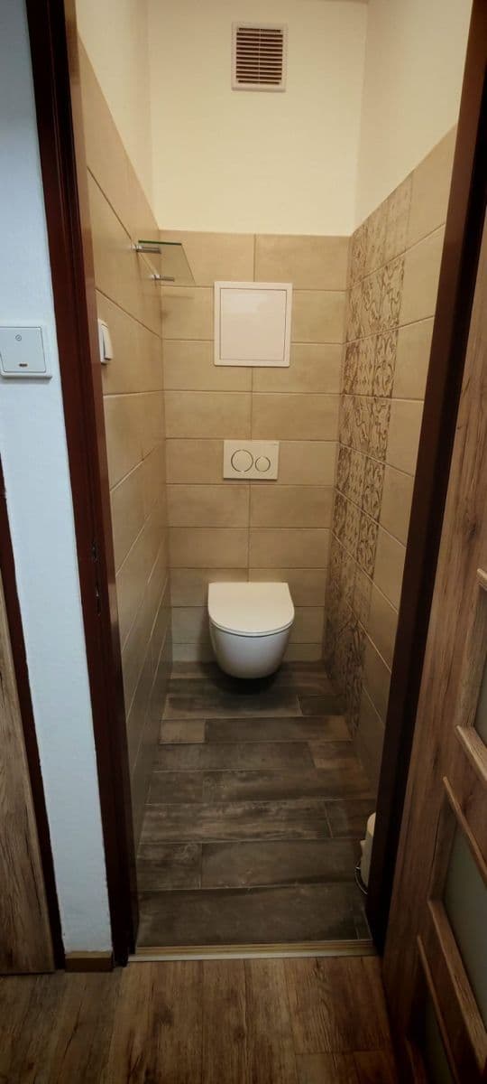 2 bedroom with open-plan kitchen flat for sale, 69 m², Loucká, Znojmo, Jihomoravský Region 2 bedroom with open-plan kitchen flat for sale, 69 m², Loucká, Znojmo, Jihomoravský Region