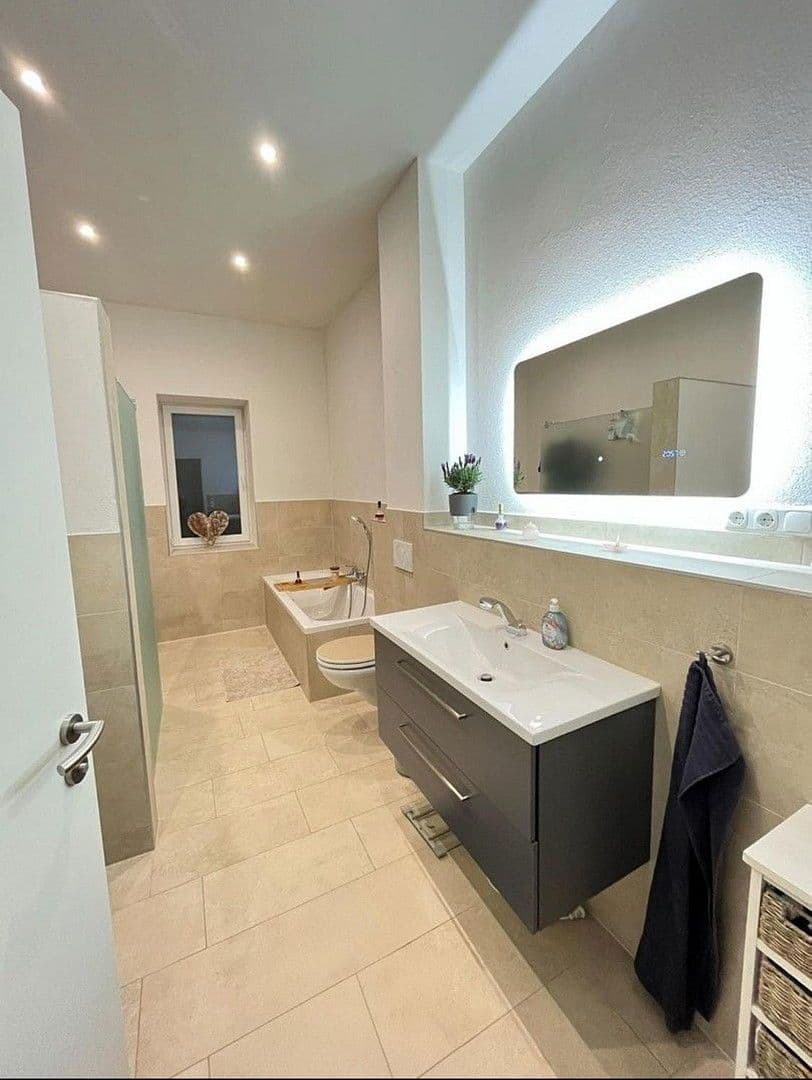 4 bedroom flat for sale, 144 m², Greußenheim, Bavaria 4 bedroom flat for sale, 144 m², Greußenheim, Bavaria