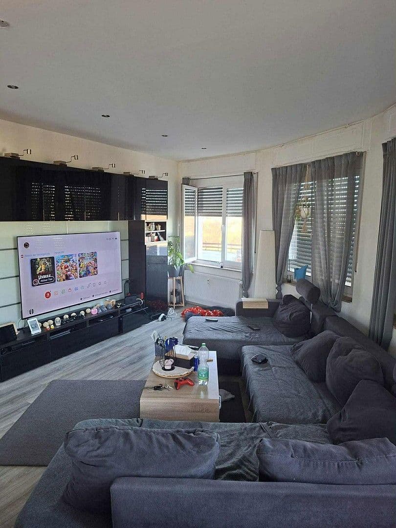 3 bedroom with open-plan kitchen flat to rent, 105 m², Sprockhövel, North Rhine-Westphalia 3 bedroom with open-plan kitchen flat to rent, 105 m², Sprockhövel, North Rhine-Westphalia