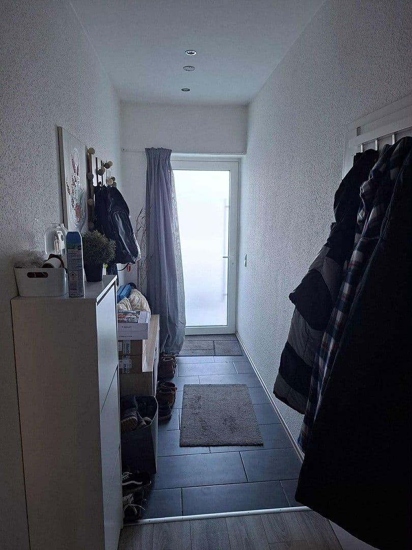 3 bedroom with open-plan kitchen flat to rent, 105 m², Sprockhövel, North Rhine-Westphalia 3 bedroom with open-plan kitchen flat to rent, 105 m², Sprockhövel, North Rhine-Westphalia