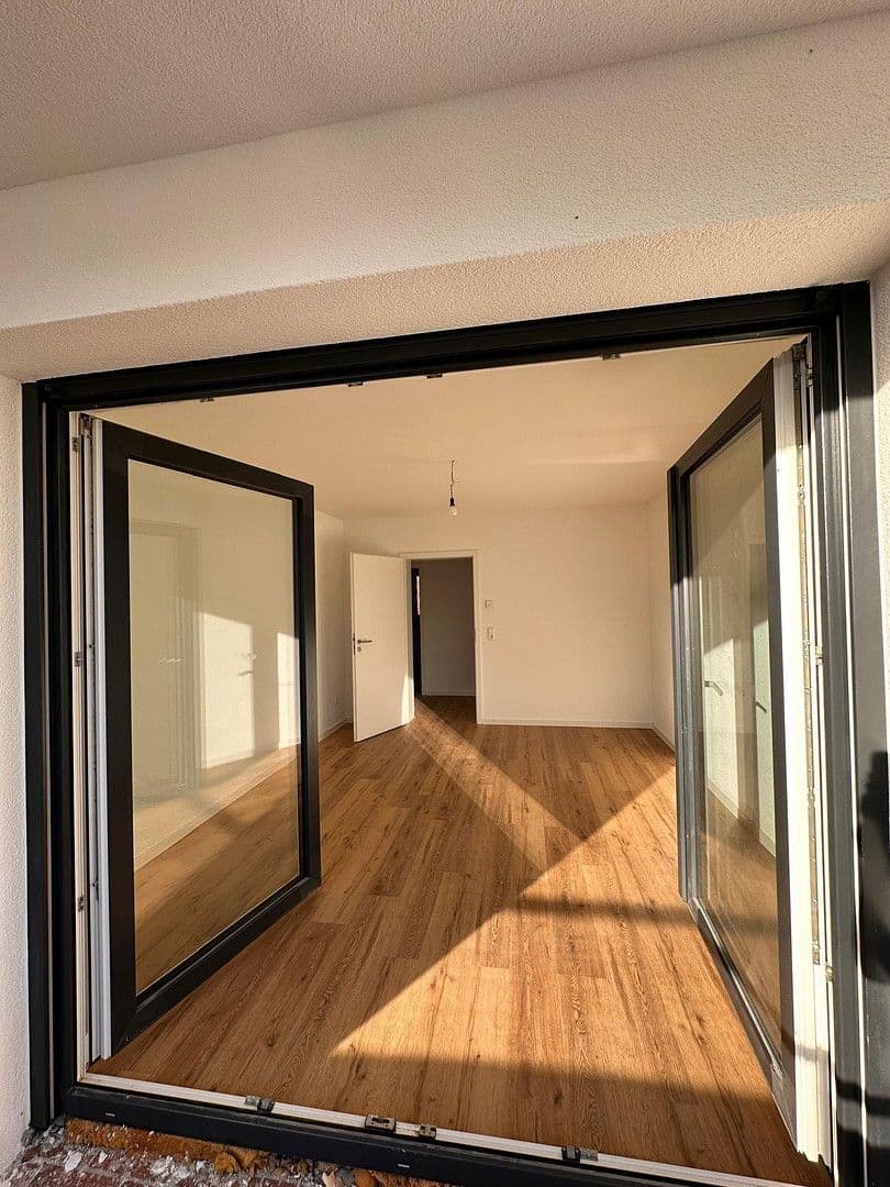 3 bedroom with open-plan kitchen flat to rent, 102 m², Markgröningen, Baden-Württemberg 3 bedroom with open-plan kitchen flat to rent, 102 m², Markgröningen, Baden-Württemberg