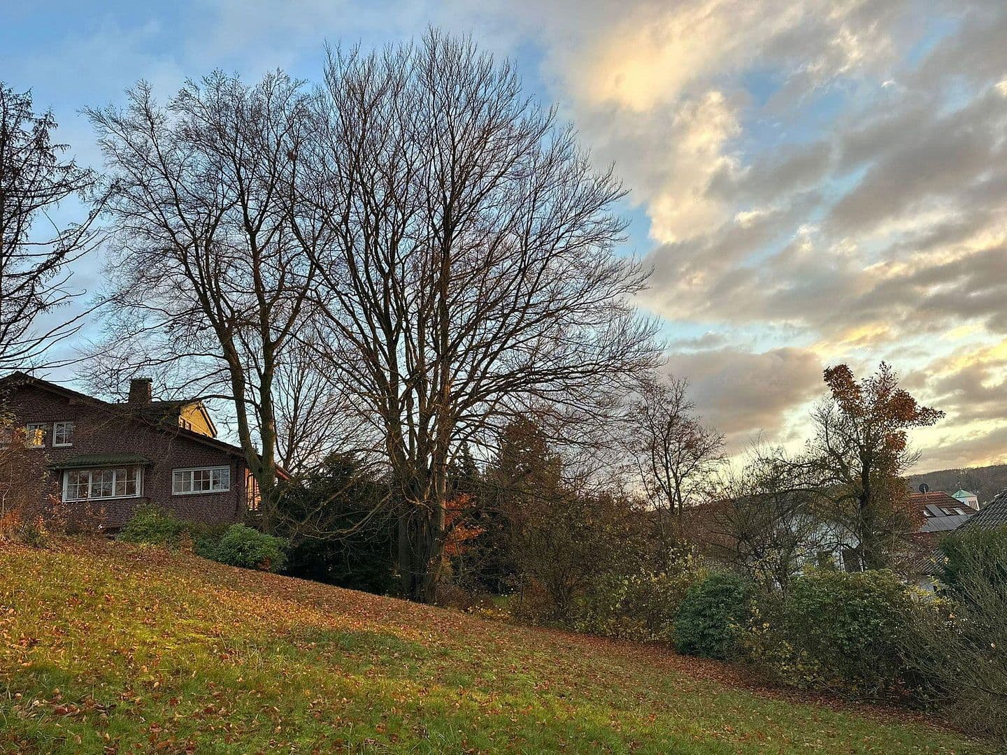 plot for sale, 1,710 m², Schillerstraße 21, Menden (Sauerland), North Rhine-Westphalia plot for sale, 1,710 m², Schillerstraße 21, Menden (Sauerland), North Rhine-Westphalia