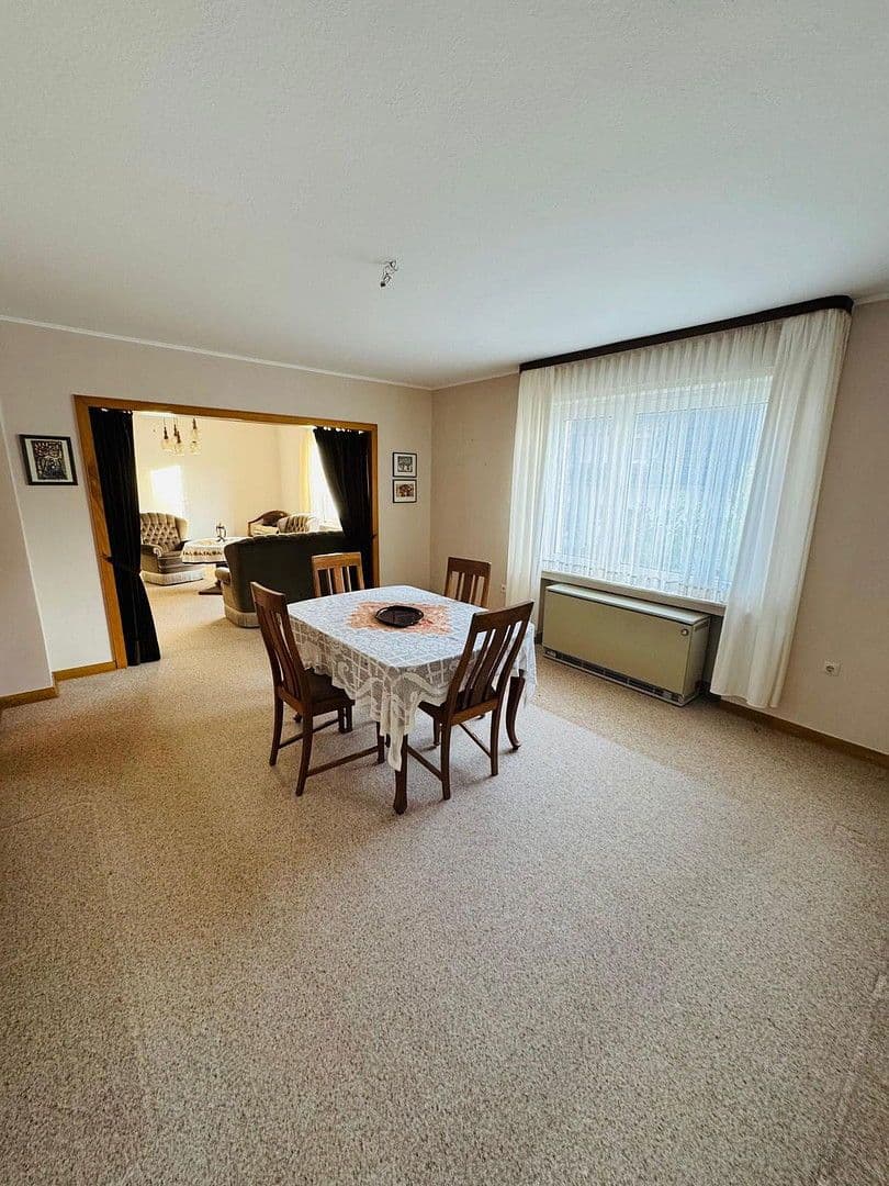 house for sale, 140 m², Simmern/Hunsrück, Rhineland-Palatinate house for sale, 140 m², Simmern/Hunsrück, Rhineland-Palatinate