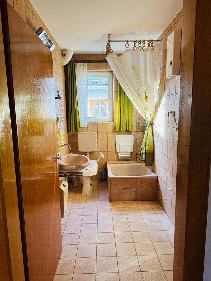 house for sale, 140 m², Simmern/Hunsrück, Rhineland-Palatinate house for sale, 140 m², Simmern/Hunsrück, Rhineland-Palatinate