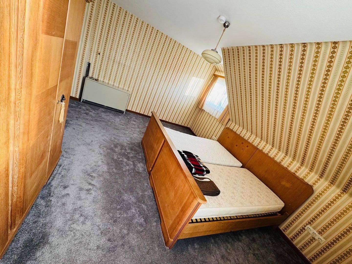 house for sale, 140 m², Simmern/Hunsrück, Rhineland-Palatinate house for sale, 140 m², Simmern/Hunsrück, Rhineland-Palatinate