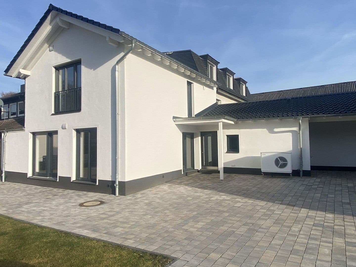 house for sale, 100 m², Düsseldorf, North Rhine-Westphalia house for sale, 100 m², Düsseldorf, North Rhine-Westphalia