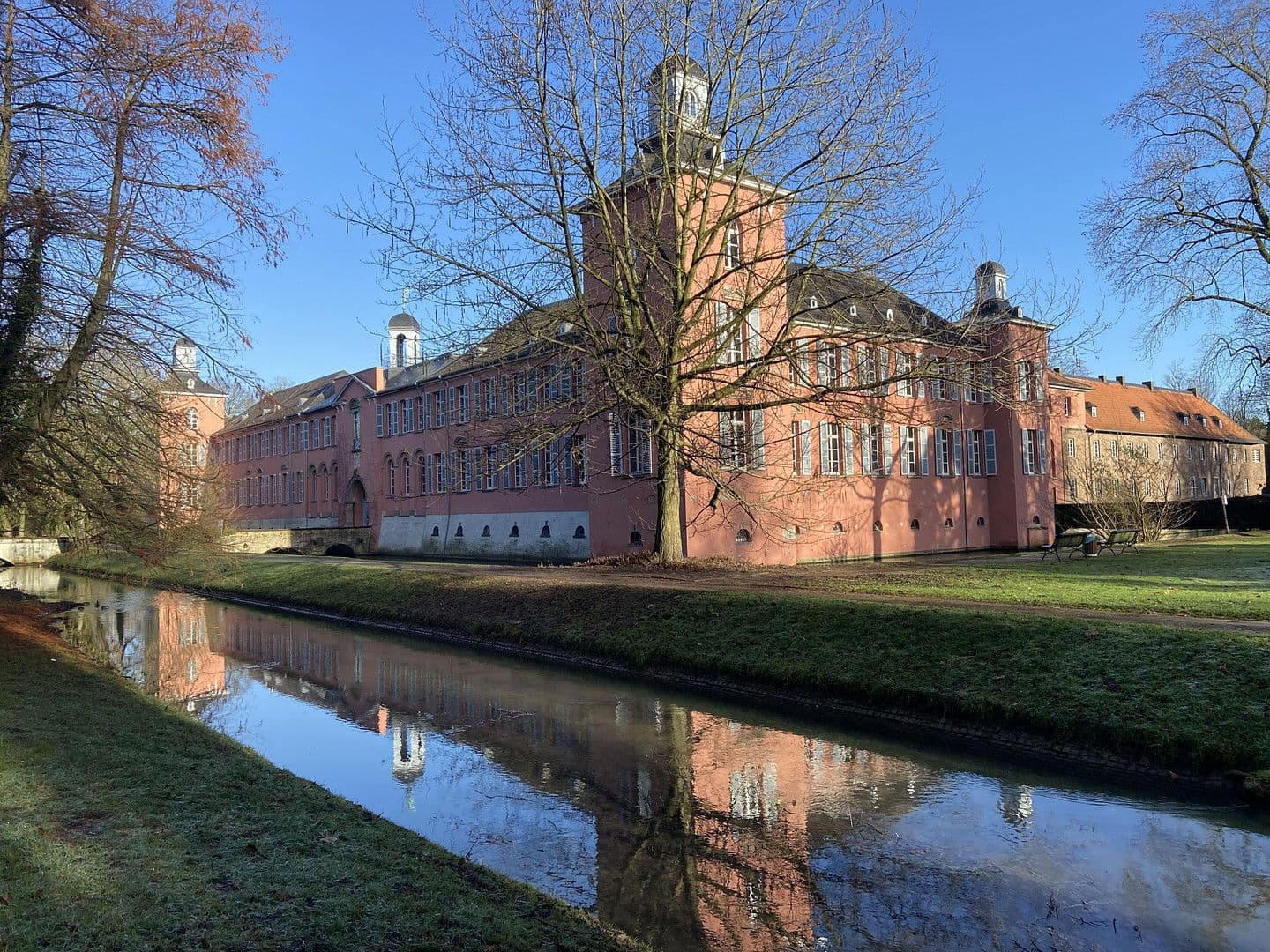 house for sale, 100 m², Düsseldorf, North Rhine-Westphalia house for sale, 100 m², Düsseldorf, North Rhine-Westphalia