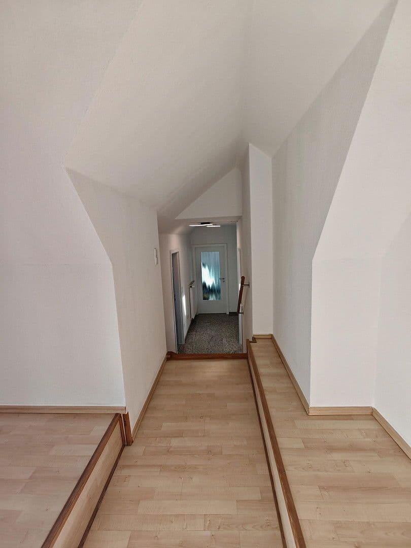 1 bedroom with open-plan kitchen flat to rent, 63 m², Nibelungenstraße 67, Lautertal (Odenwald), Hesse 1 bedroom with open-plan kitchen flat to rent, 63 m², Nibelungenstraße 67, Lautertal (Odenwald), Hesse