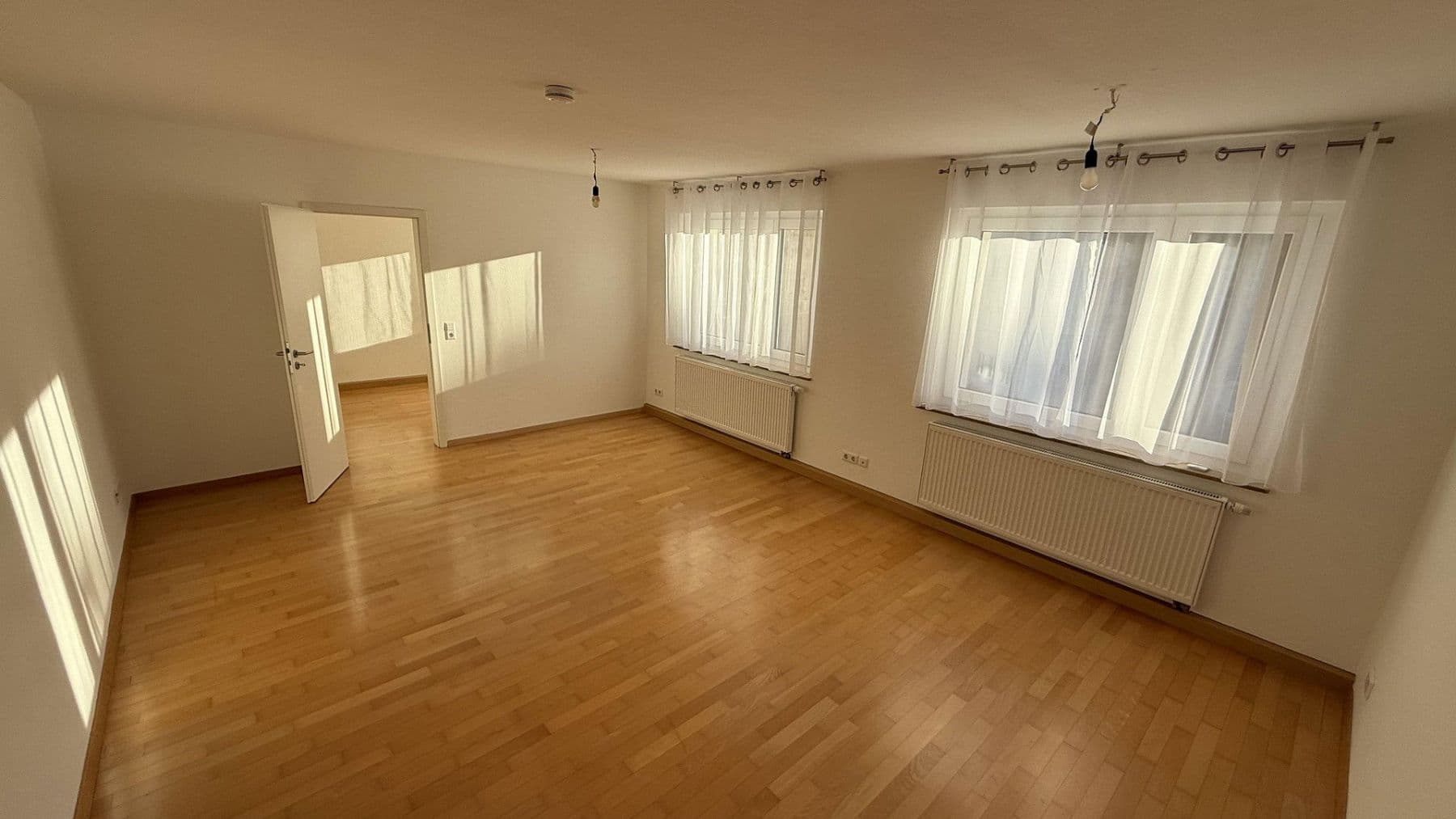 3 bedroom with open-plan kitchen flat to rent, 106 m², Stuttgart, Baden-Württemberg 3 bedroom with open-plan kitchen flat to rent, 106 m², Stuttgart, Baden-Württemberg