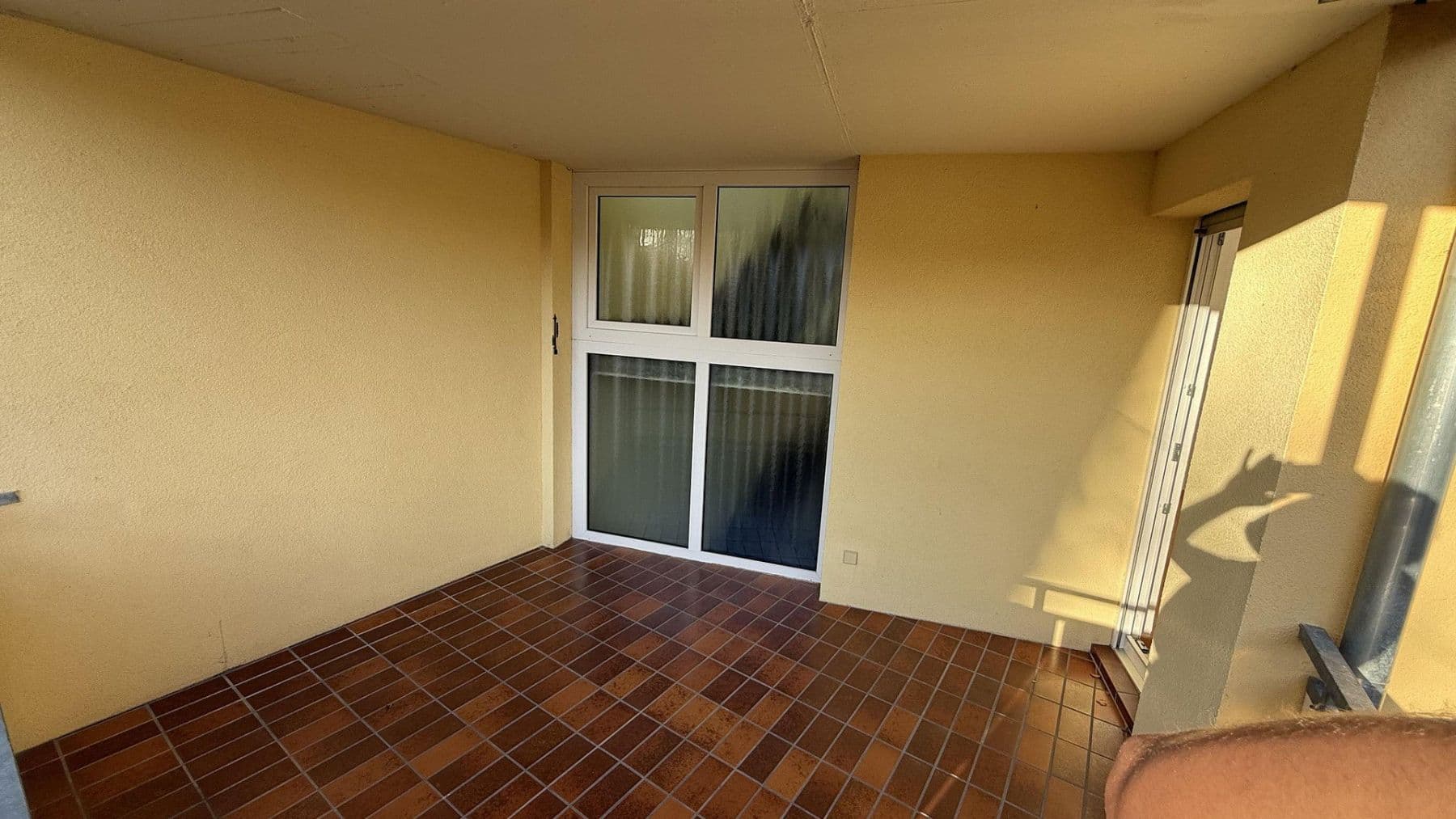 3 bedroom with open-plan kitchen flat to rent, 106 m², Stuttgart, Baden-Württemberg 3 bedroom with open-plan kitchen flat to rent, 106 m², Stuttgart, Baden-Württemberg