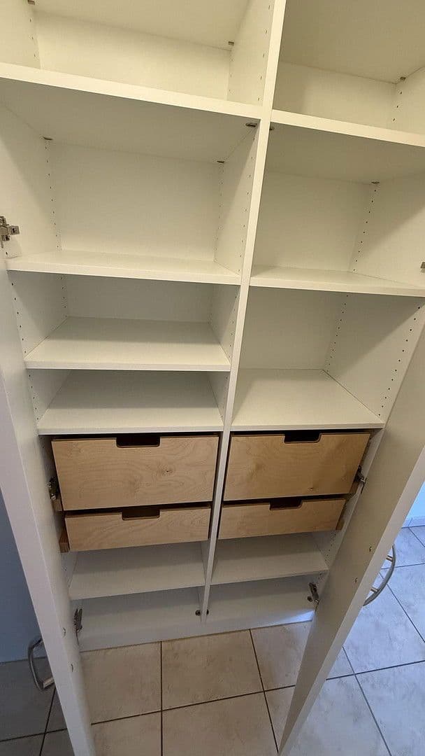 3 bedroom with open-plan kitchen flat to rent, 106 m², Stuttgart, Baden-Württemberg 3 bedroom with open-plan kitchen flat to rent, 106 m², Stuttgart, Baden-Württemberg