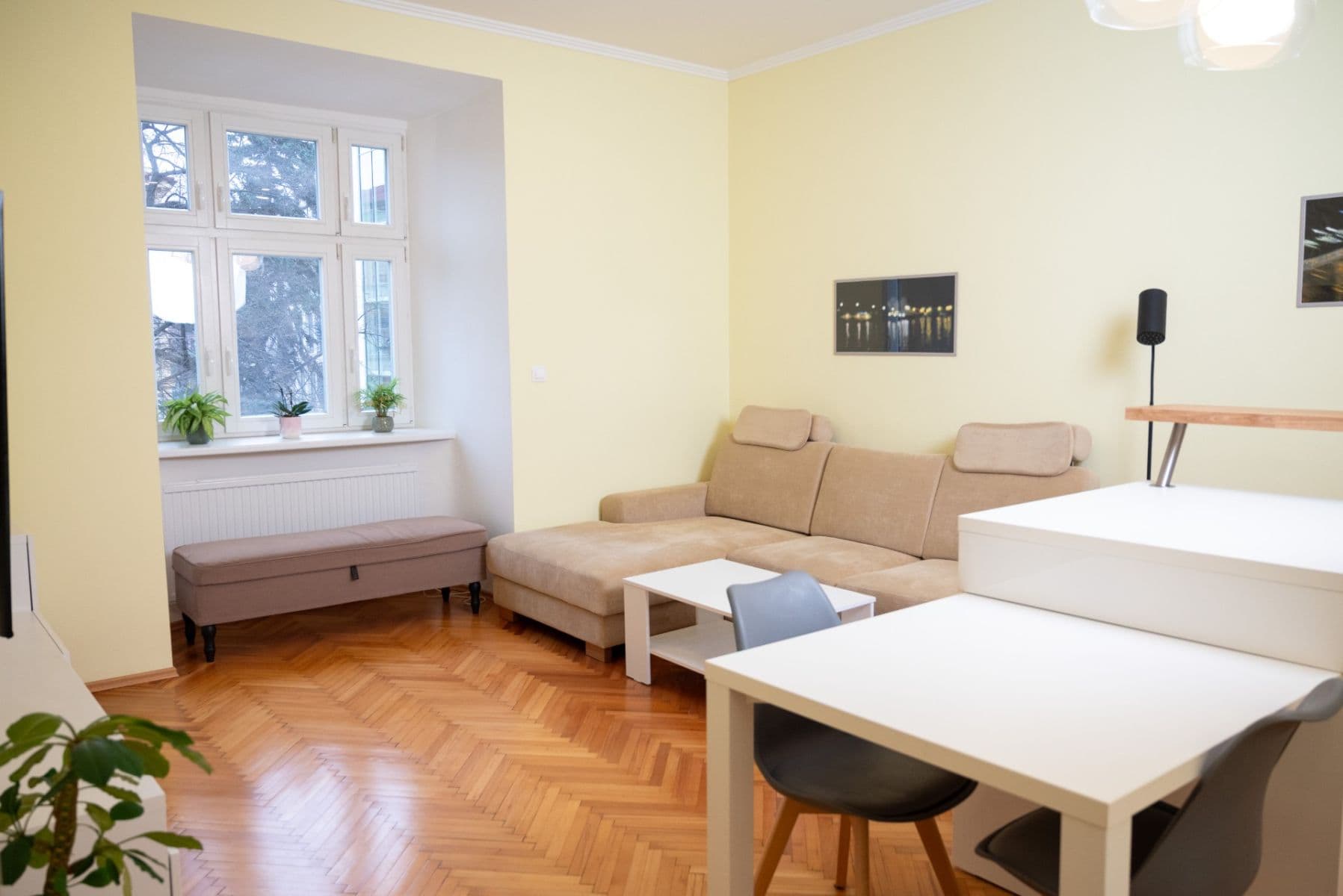 2 bedroom with open-plan kitchen flat for sale, 75 m², Svornosti, Prague, Prague 2 bedroom with open-plan kitchen flat for sale, 75 m², Svornosti, Prague, Prague