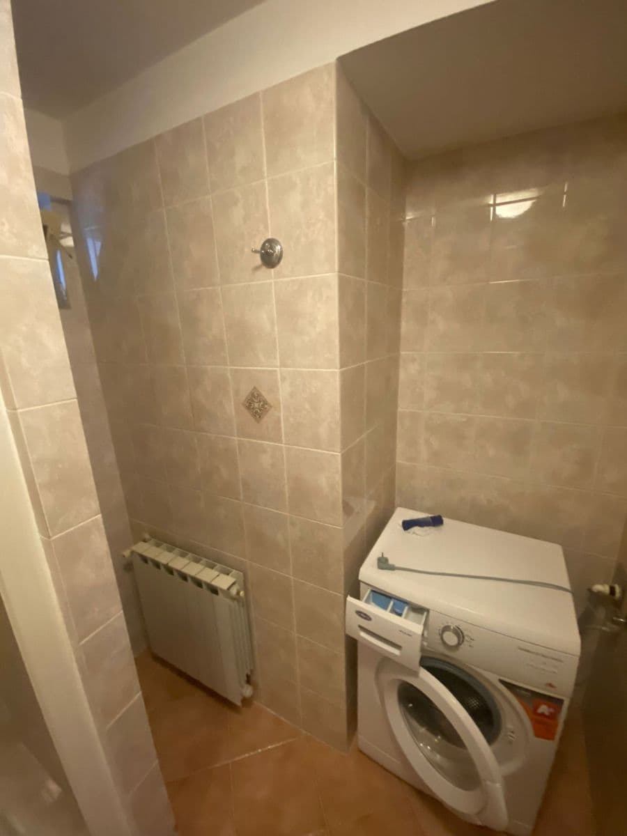 1 bedroom with open-plan kitchen flat to rent, 30 m², Bayerova, Brno, Jihomoravský Region 1 bedroom with open-plan kitchen flat to rent, 30 m², Bayerova, Brno, Jihomoravský Region