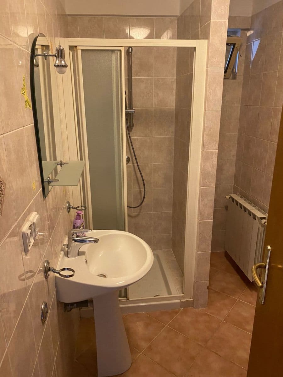 1 bedroom with open-plan kitchen flat to rent, 30 m², Bayerova, Brno, Jihomoravský Region 1 bedroom with open-plan kitchen flat to rent, 30 m², Bayerova, Brno, Jihomoravský Region