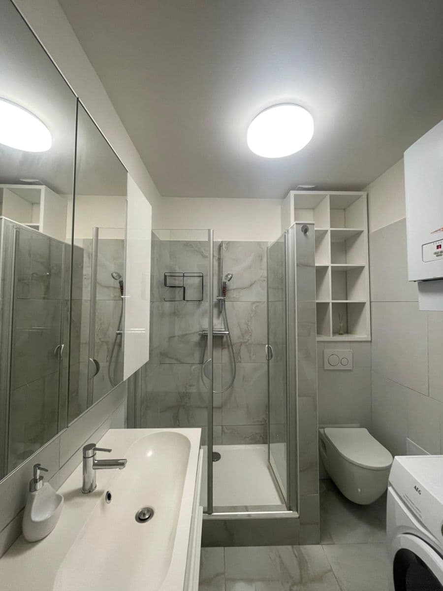1 bedroom with open-plan kitchen flat to rent, 64 m², Zátopkova, Milovice, Středočeský Region 1 bedroom with open-plan kitchen flat to rent, 64 m², Zátopkova, Milovice, Středočeský Region