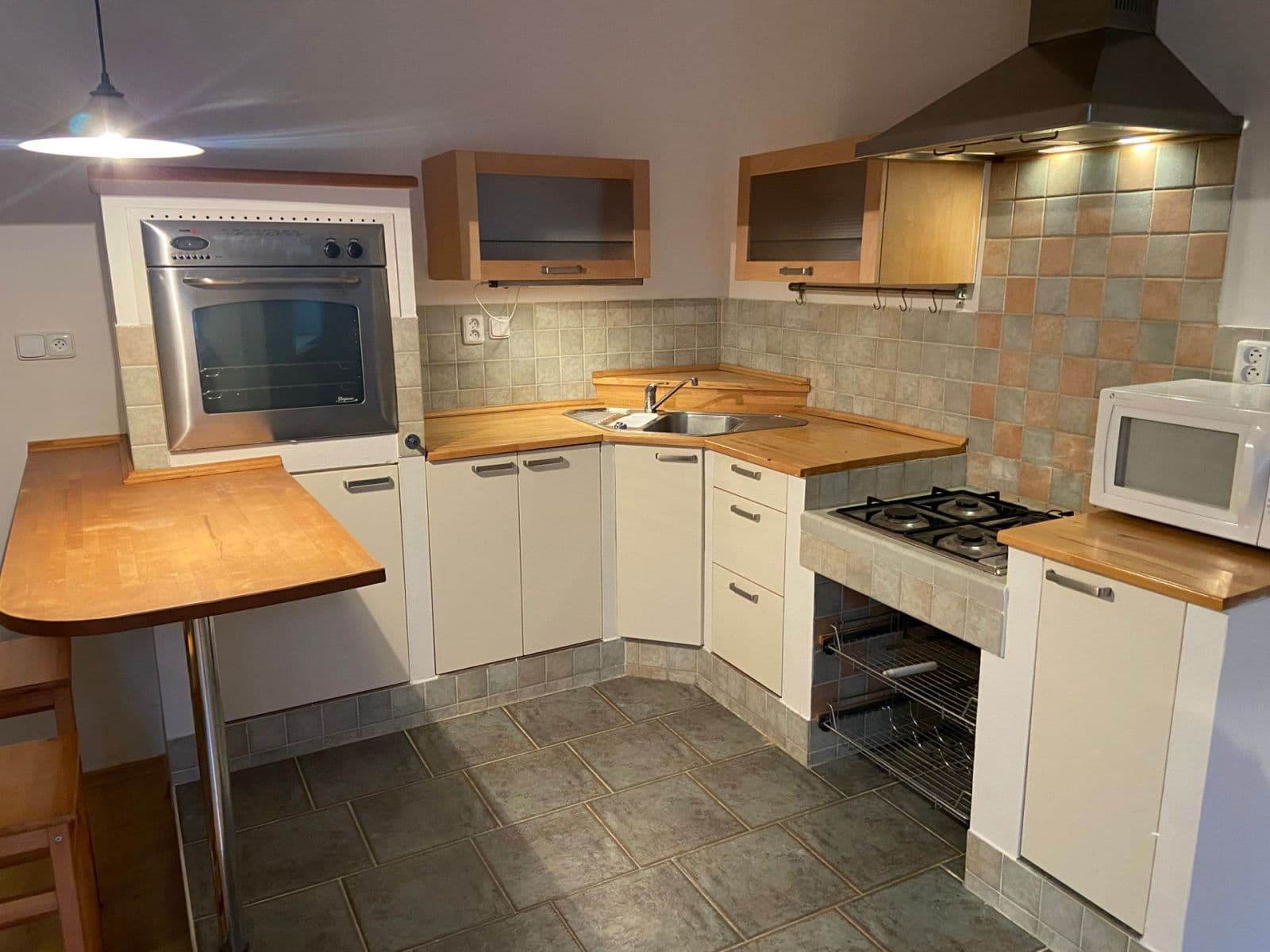 1 bedroom flat to rent, 41 m², nám. Svobody, Přerov, Olomoucký Region 1 bedroom flat to rent, 41 m², nám. Svobody, Přerov, Olomoucký Region