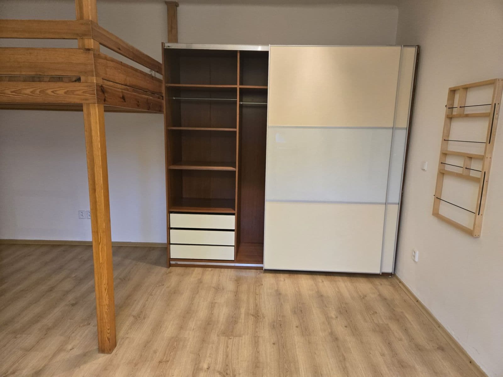 1 bedroom flat to rent, 41 m², nám. Svobody, Přerov, Olomoucký Region 1 bedroom flat to rent, 41 m², nám. Svobody, Přerov, Olomoucký Region