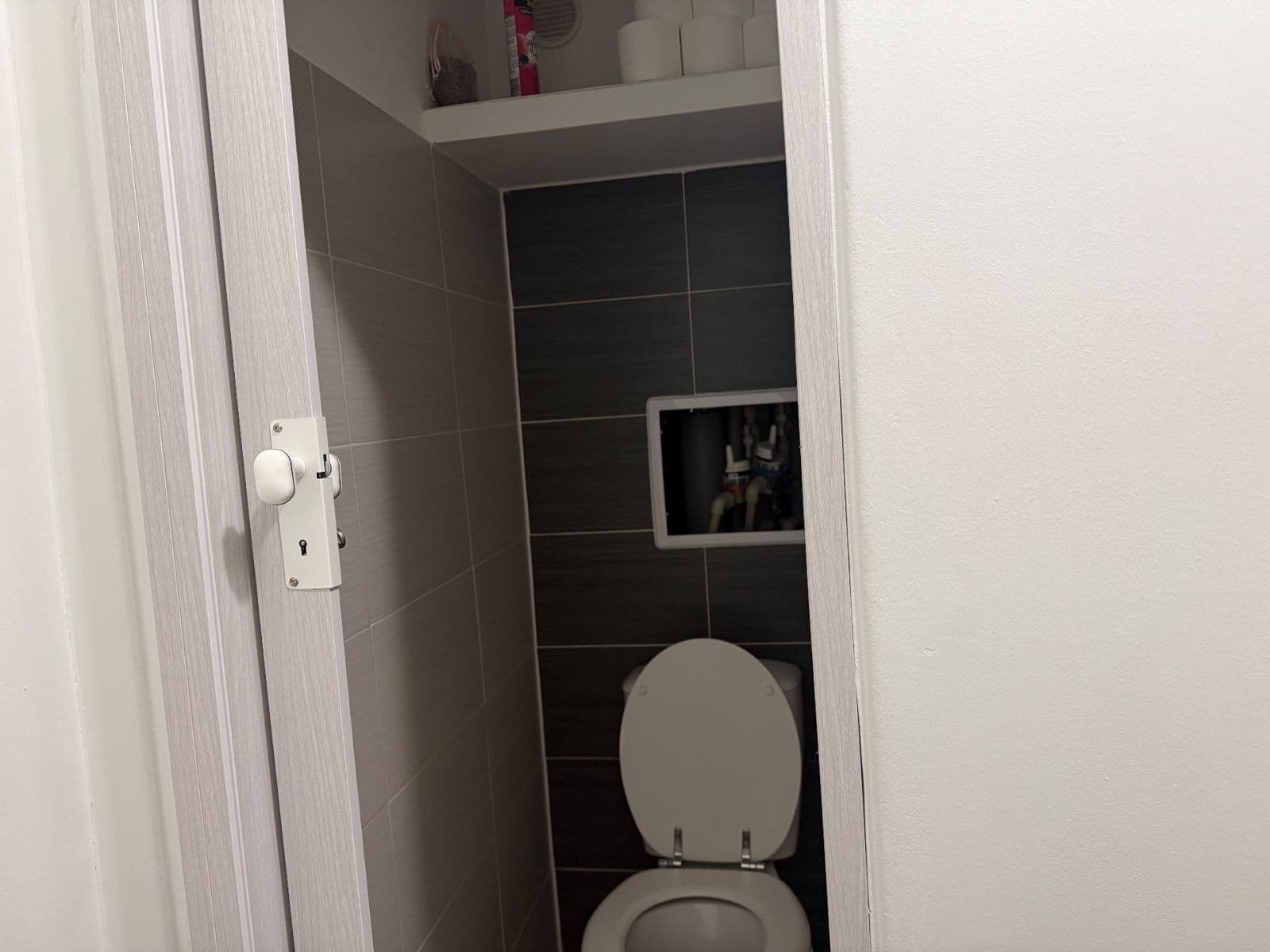 3 bedroom flat to rent, 70 m², Alejní, Teplice, Ústecký Region 3 bedroom flat to rent, 70 m², Alejní, Teplice, Ústecký Region