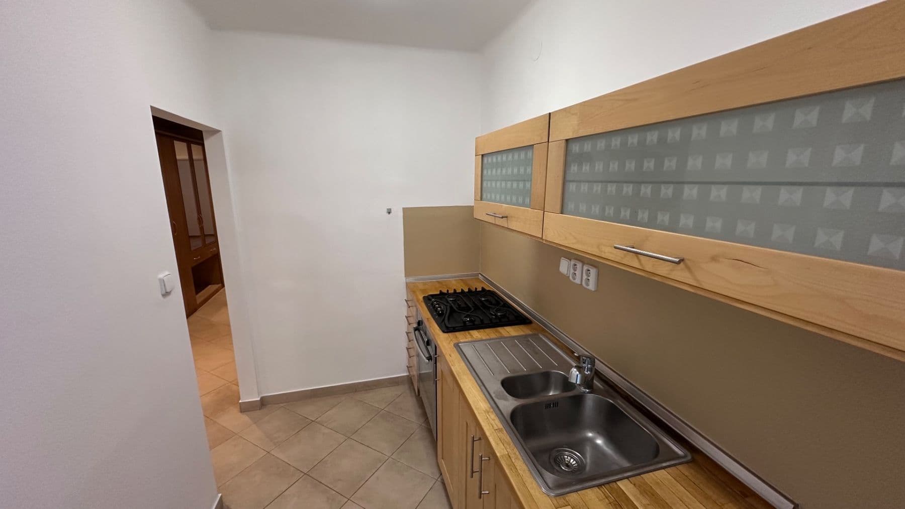 2 bedroom flat to rent, 57 m², Holandská, Prague, Prague 2 bedroom flat to rent, 57 m², Holandská, Prague, Prague