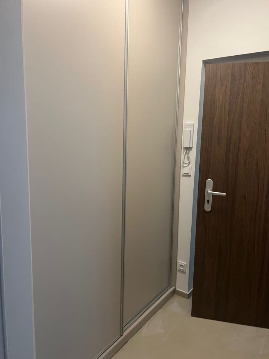 Studio flat to rent, 30 m², Puškinova, Plzeň, Plzeňský Region Studio flat to rent, 30 m², Puškinova, Plzeň, Plzeňský Region