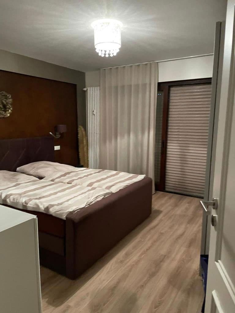 1 bedroom with open-plan kitchen flat to rent, 60 m², Wiesenweg 14, Schwalbach am Taunus, Hesse 1 bedroom with open-plan kitchen flat to rent, 60 m², Wiesenweg 14, Schwalbach am Taunus, Hesse