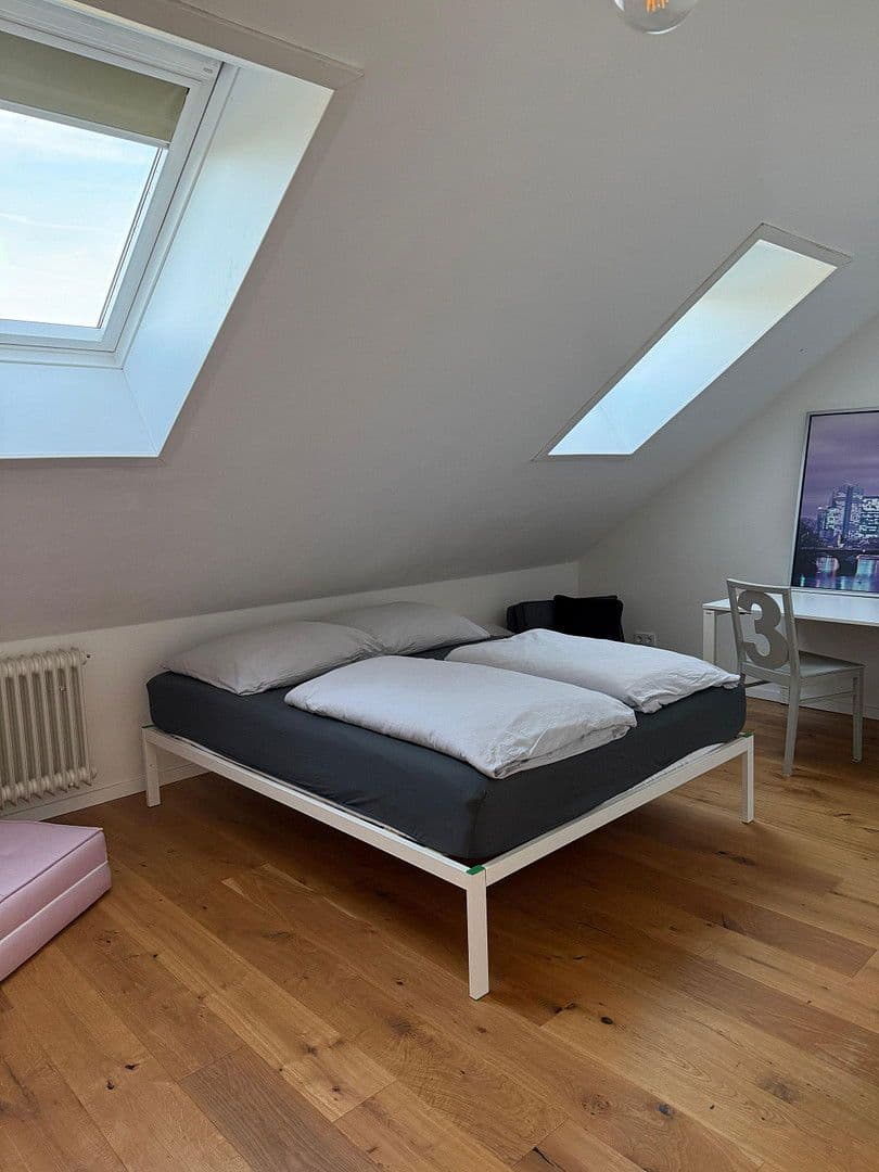 3 bedroom with open-plan kitchen flat to rent, 90 m², München, Bavaria 3 bedroom with open-plan kitchen flat to rent, 90 m², München, Bavaria