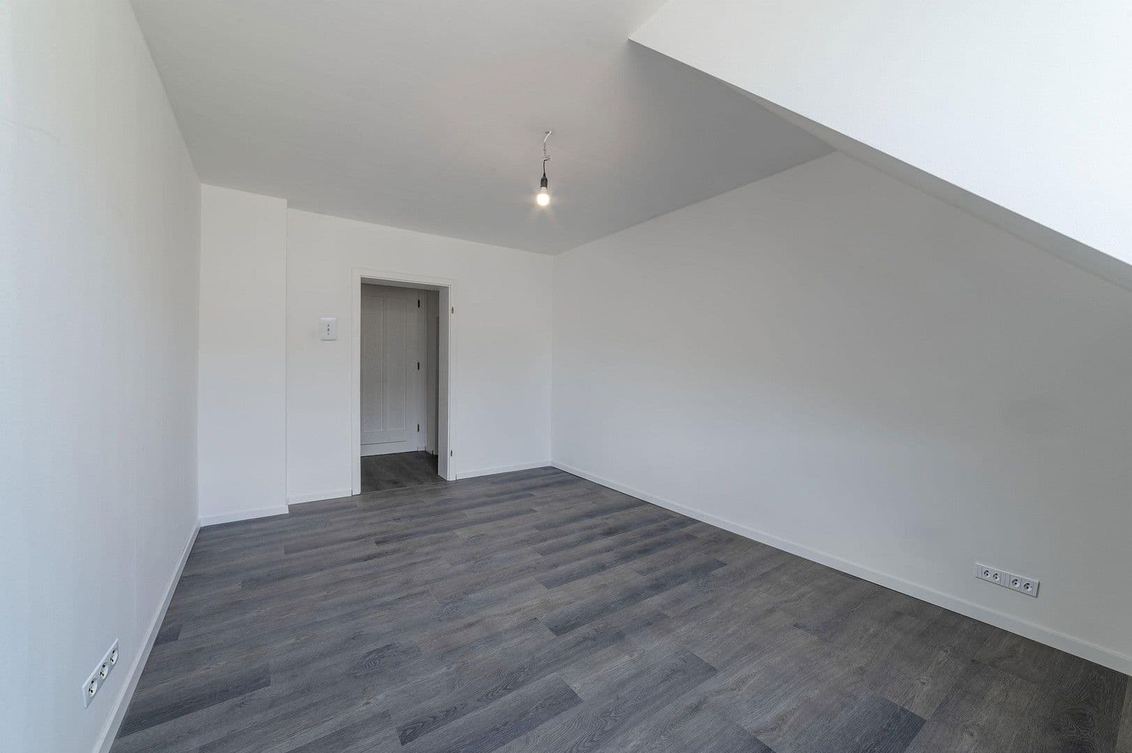 4 bedroom flat to rent, 100 m², Wittensteinstraße 137, Wuppertal, North Rhine-Westphalia 4 bedroom flat to rent, 100 m², Wittensteinstraße 137, Wuppertal, North Rhine-Westphalia