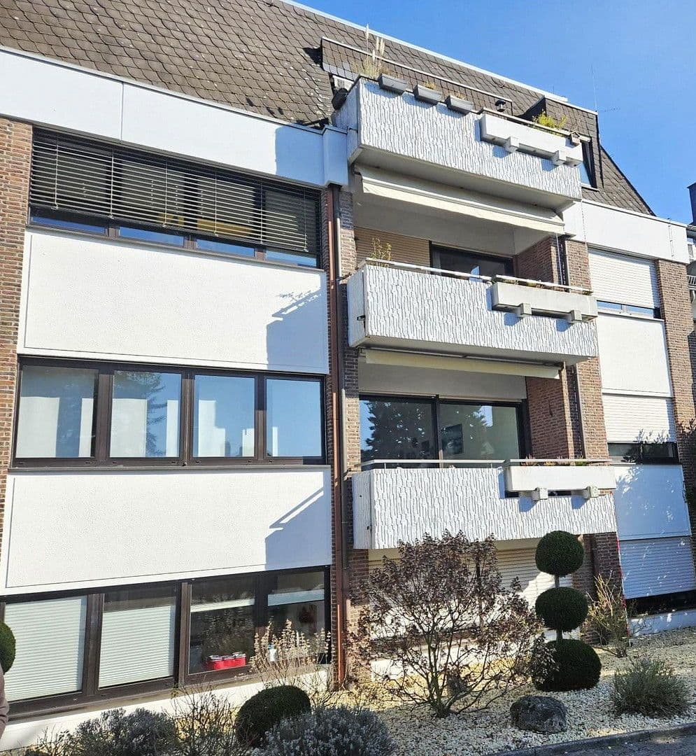 3 bedroom flat to rent, 105 m², Hugenottenallee 95-97, Neu-Isenburg, Hesse 3 bedroom flat to rent, 105 m², Hugenottenallee 95-97, Neu-Isenburg, Hesse