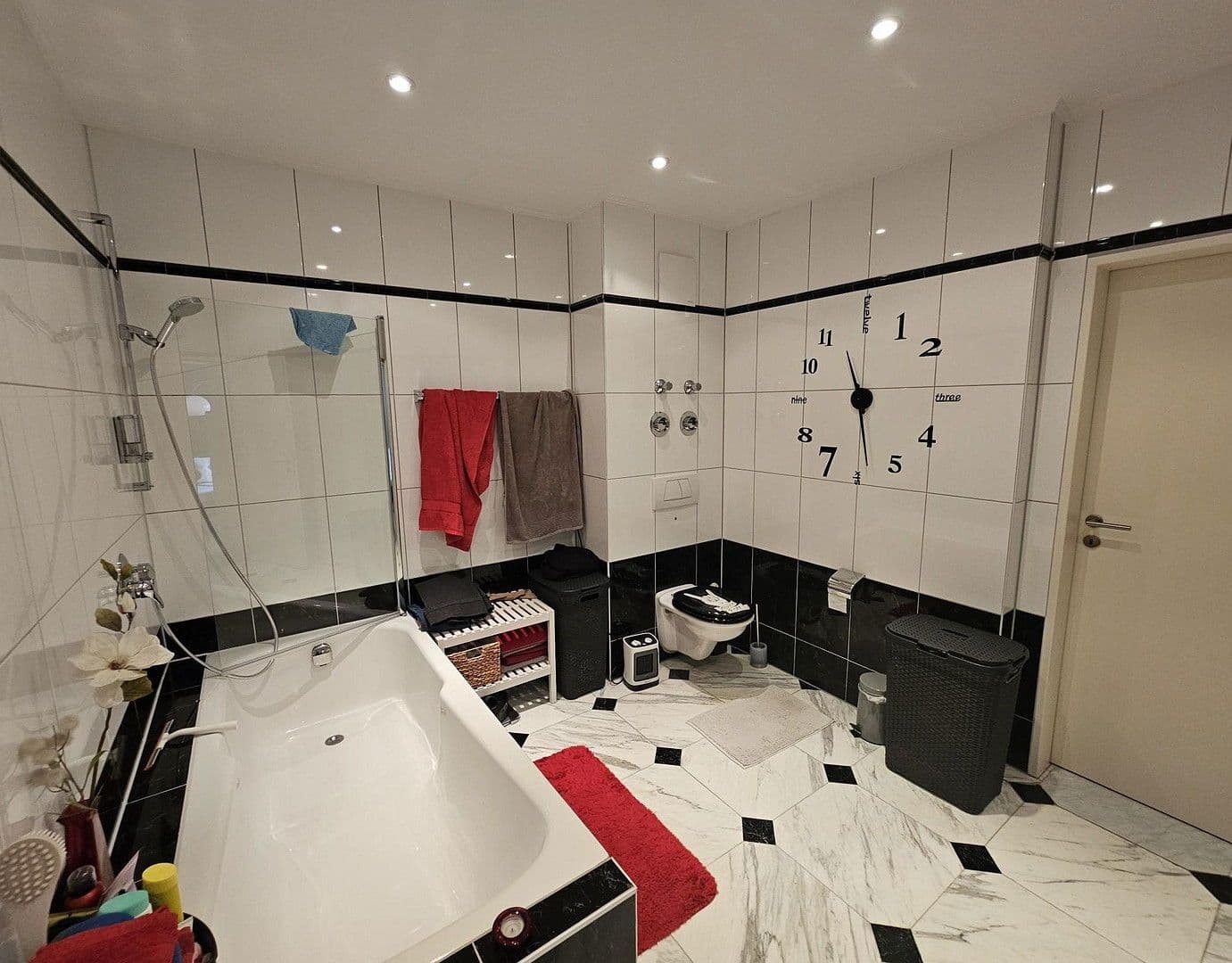 3 bedroom flat to rent, 105 m², Hugenottenallee 95-97, Neu-Isenburg, Hesse 3 bedroom flat to rent, 105 m², Hugenottenallee 95-97, Neu-Isenburg, Hesse