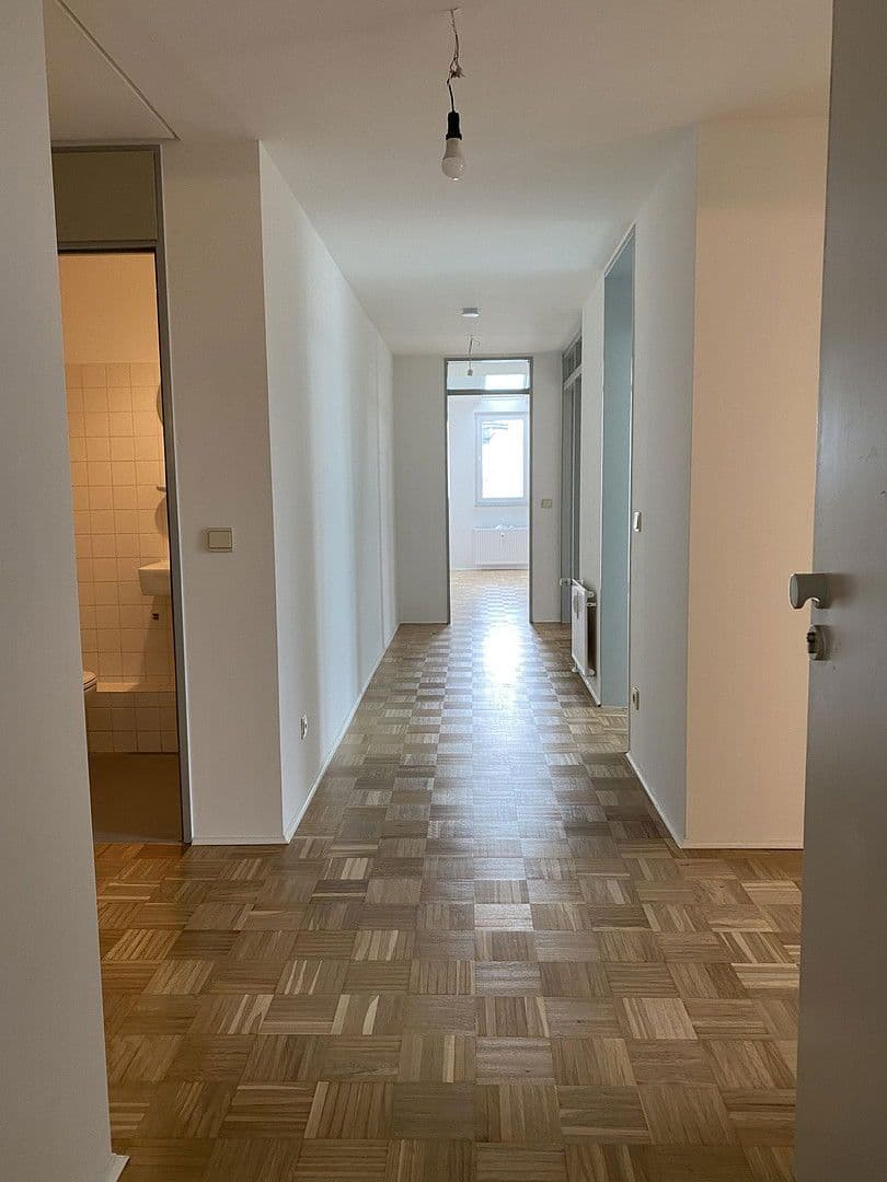 4 bedroom flat to rent, 108 m², Richard-Strauß-Allee 3, Wuppertal, North Rhine-Westphalia 4 bedroom flat to rent, 108 m², Richard-Strauß-Allee 3, Wuppertal, North Rhine-Westphalia