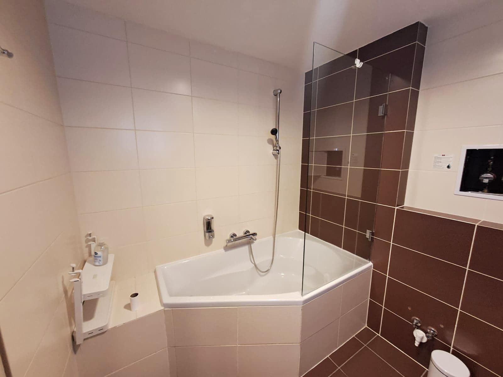 Studio flat to rent, 23 m², Suchdolské náměstí, Prague, Prague Studio flat to rent, 23 m², Suchdolské náměstí, Prague, Prague