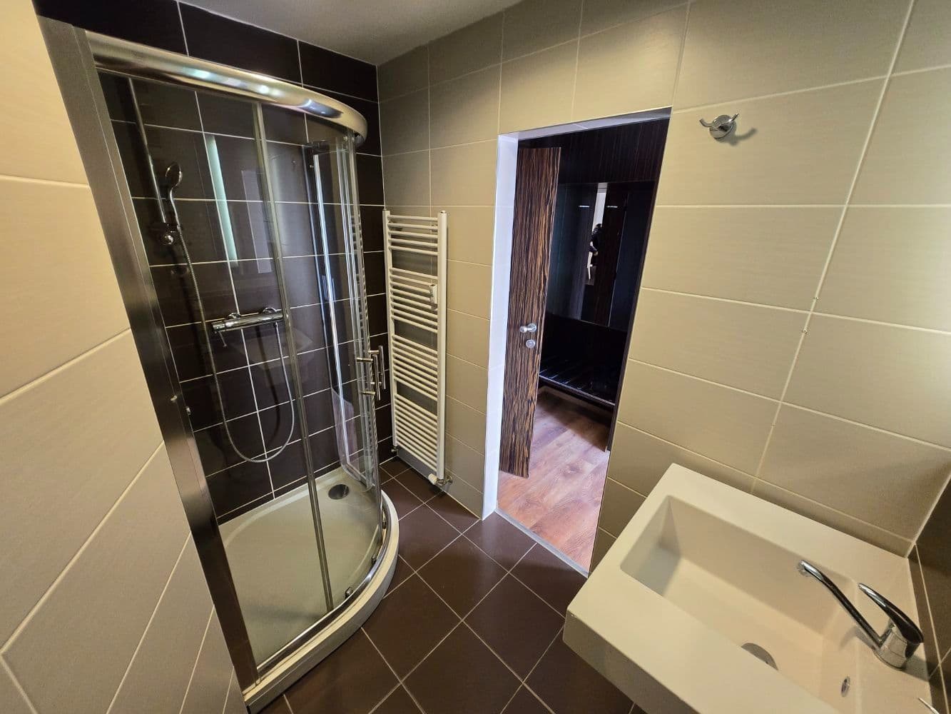 Studio flat to rent, 23 m², Suchdolské náměstí, Prague, Prague Studio flat to rent, 23 m², Suchdolské náměstí, Prague, Prague