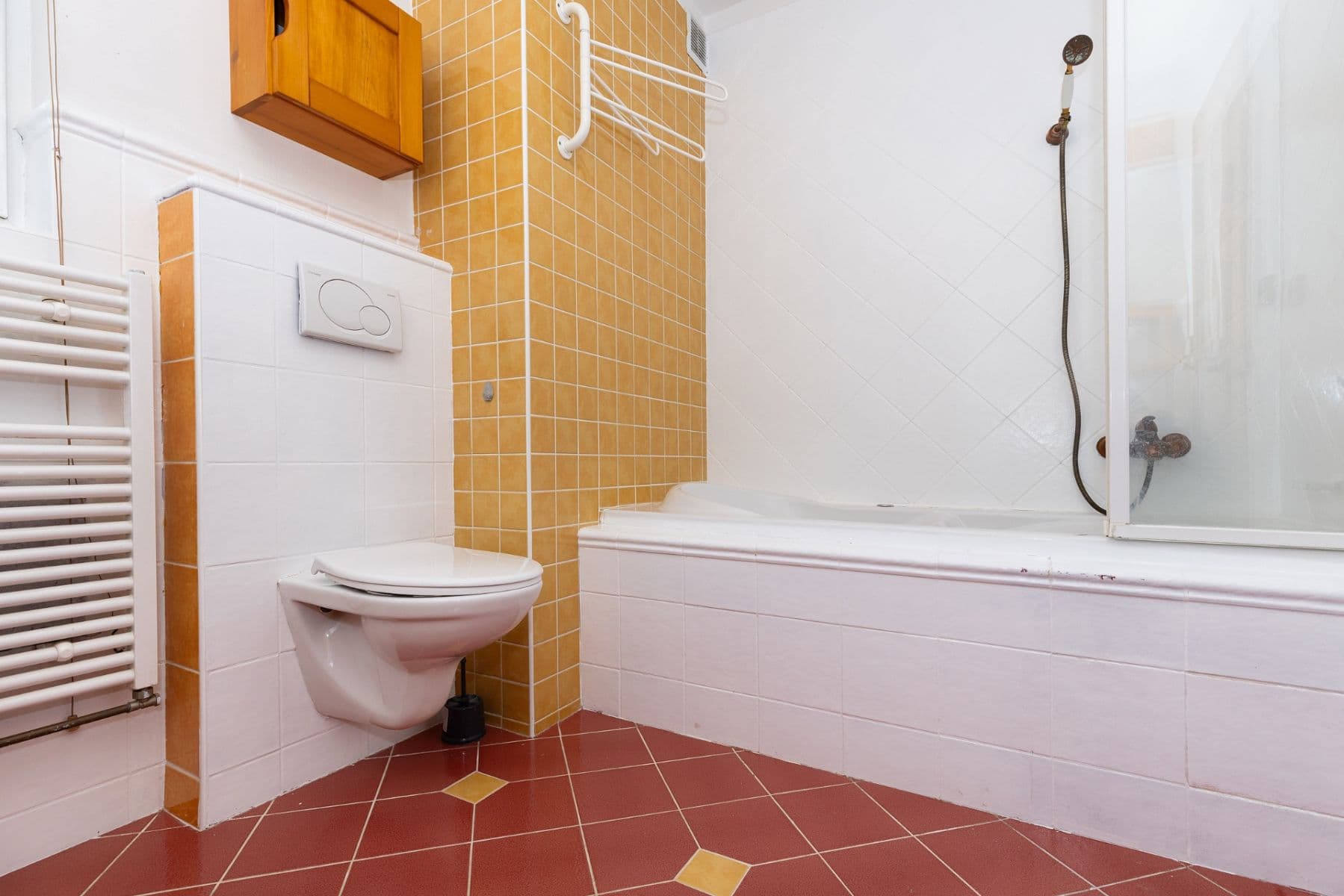 house for sale, 120 m², Husova třída, Nový Bydžov, Královéhradecký Region house for sale, 120 m², Husova třída, Nový Bydžov, Královéhradecký Region