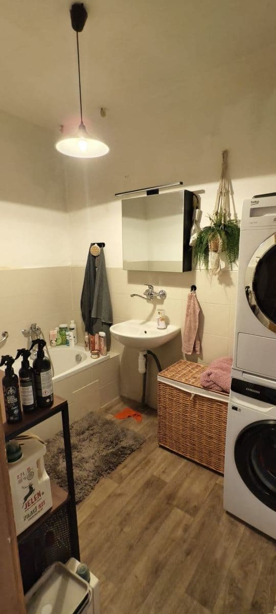 2 bedroom flat to rent, 75 m², Slámova, Brno, Jihomoravský Region 2 bedroom flat to rent, 75 m², Slámova, Brno, Jihomoravský Region