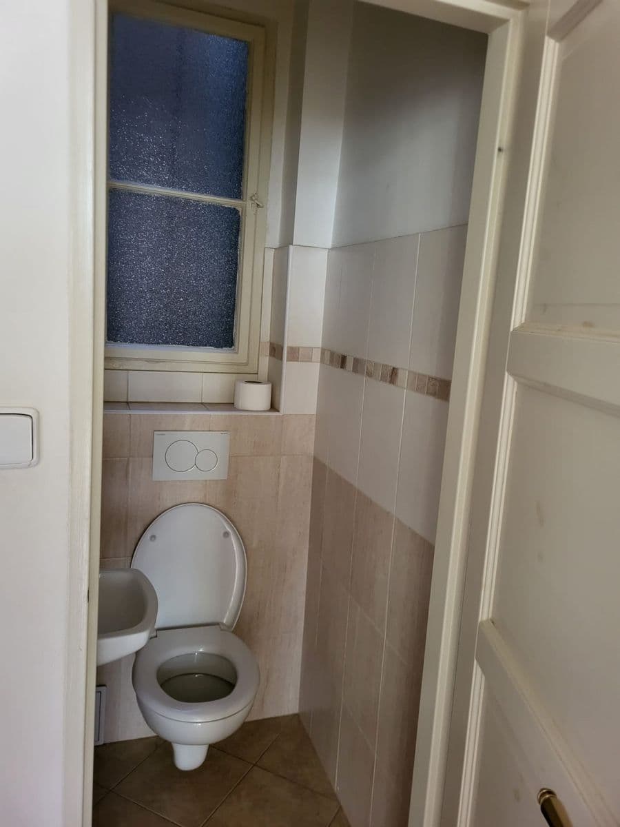 1 bedroom with open-plan kitchen flat to rent, 38 m², Táboritská, Prague, Prague 1 bedroom with open-plan kitchen flat to rent, 38 m², Táboritská, Prague, Prague