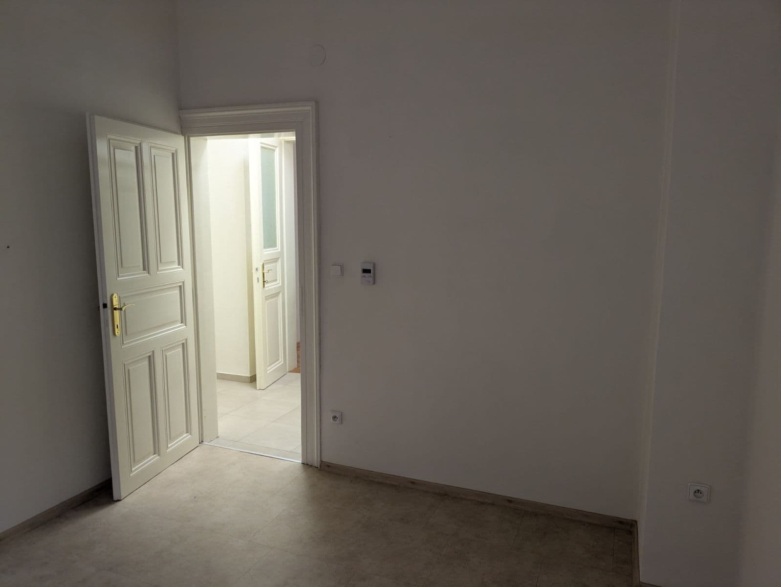 1 bedroom with open-plan kitchen flat to rent, 38 m², Táboritská, Prague, Prague 1 bedroom with open-plan kitchen flat to rent, 38 m², Táboritská, Prague, Prague