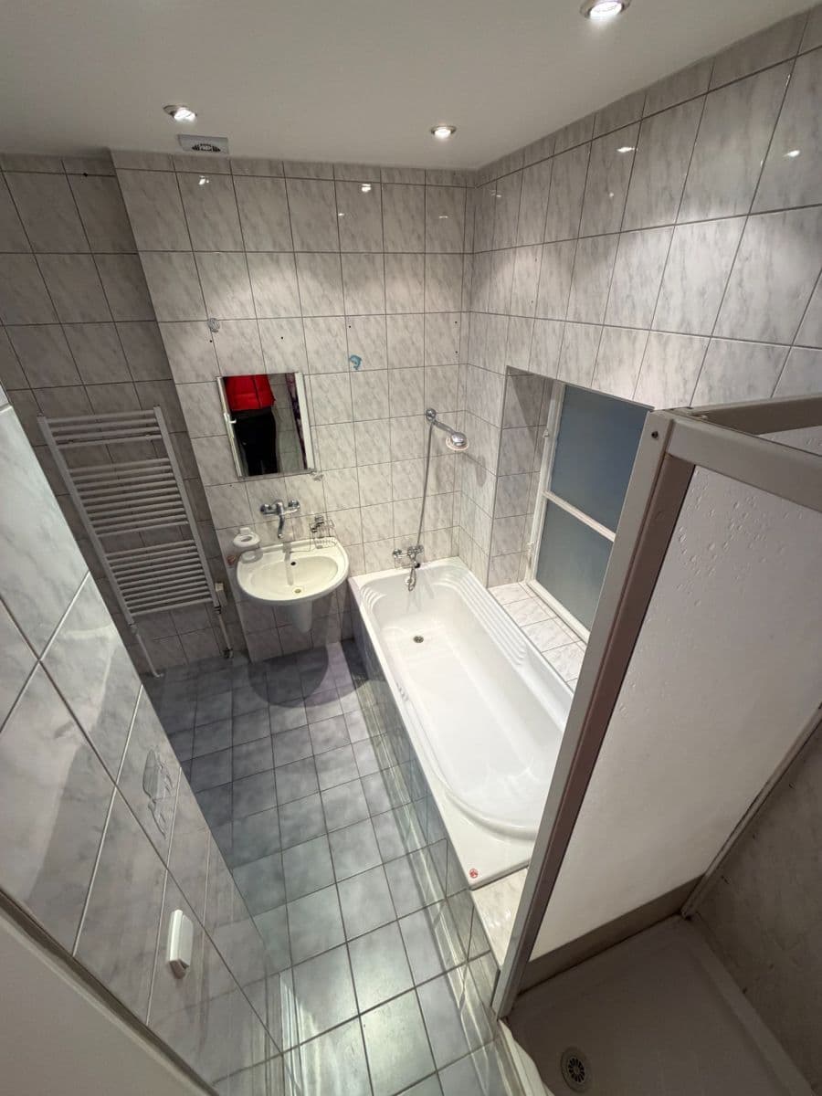 2 bedroom with open-plan kitchen flat to rent, 85 m², Dukelská, Olomouc, Olomoucký Region 2 bedroom with open-plan kitchen flat to rent, 85 m², Dukelská, Olomouc, Olomoucký Region