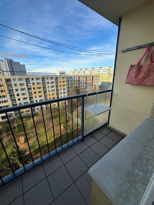 2 bedroom with open-plan kitchen flat to rent, 68 m², Křejpského, Prague, Prague 2 bedroom with open-plan kitchen flat to rent, 68 m², Křejpského, Prague, Prague