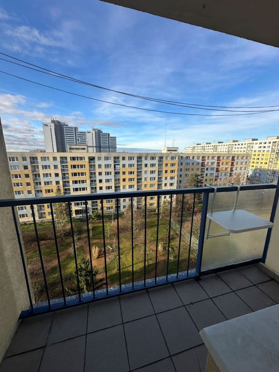 2 bedroom with open-plan kitchen flat to rent, 68 m², Křejpského, Prague, Prague 2 bedroom with open-plan kitchen flat to rent, 68 m², Křejpského, Prague, Prague