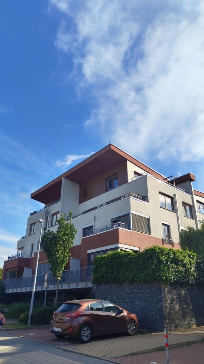 1 bedroom flat to rent, 35 m², Hvězdářská, Prague, Prague 1 bedroom flat to rent, 35 m², Hvězdářská, Prague, Prague