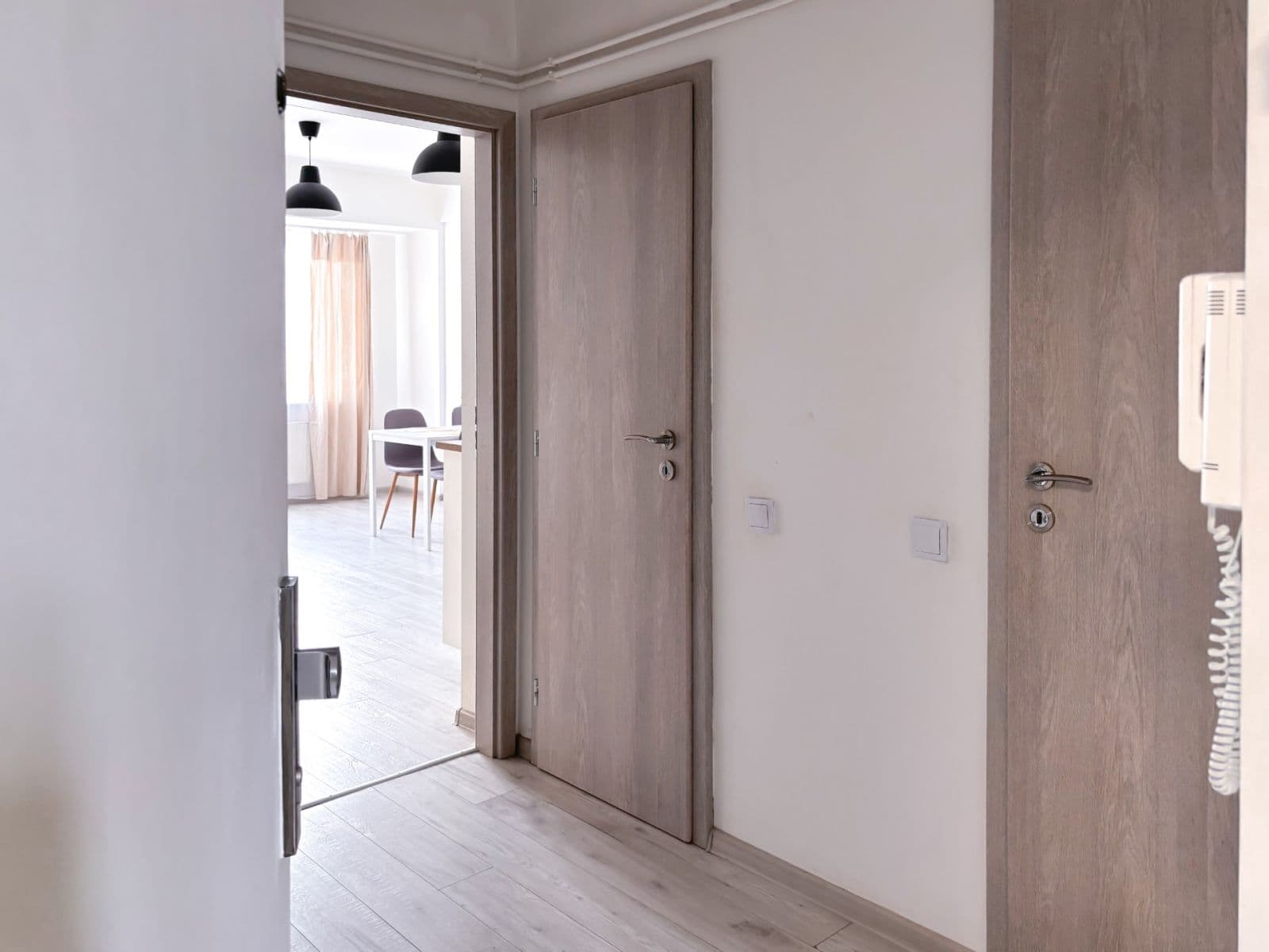 1 bedroom with open-plan kitchen flat to rent, 44 m², Amurská, Prague, Prague 1 bedroom with open-plan kitchen flat to rent, 44 m², Amurská, Prague, Prague