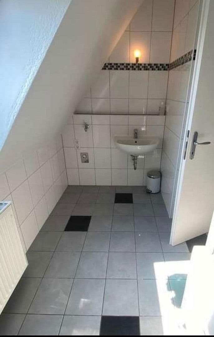 4 bedroom flat to rent, 114 m², Lüneburger Straße 11, Celle, Lower Saxony 4 bedroom flat to rent, 114 m², Lüneburger Straße 11, Celle, Lower Saxony