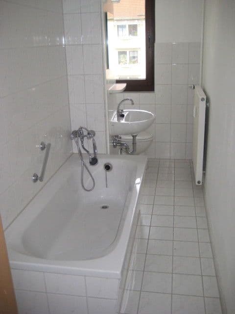 2 bedroom flat to rent, 46 m², Strasse des Aufbaus 15, Am Ohmberg, Thuringia 2 bedroom flat to rent, 46 m², Strasse des Aufbaus 15, Am Ohmberg, Thuringia