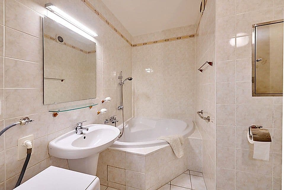 1 bedroom with open-plan kitchen flat to rent, 50 m², Paříkova, Prague, Prague 1 bedroom with open-plan kitchen flat to rent, 50 m², Paříkova, Prague, Prague