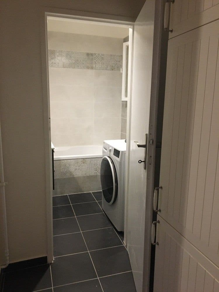 Studio flat to rent, 28 m², Na Veselí, Prague, Prague Studio flat to rent, 28 m², Na Veselí, Prague, Prague