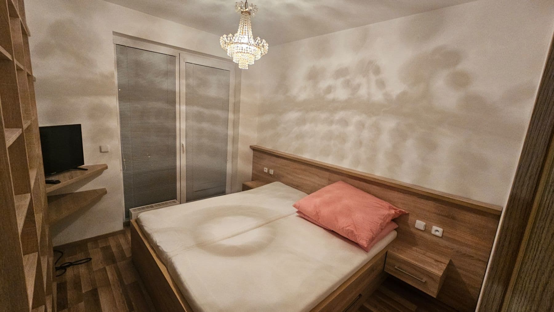 2 bedroom with open-plan kitchen flat to rent, 66 m², Jindřicha Bubeníčka, Prague, Prague 2 bedroom with open-plan kitchen flat to rent, 66 m², Jindřicha Bubeníčka, Prague, Prague