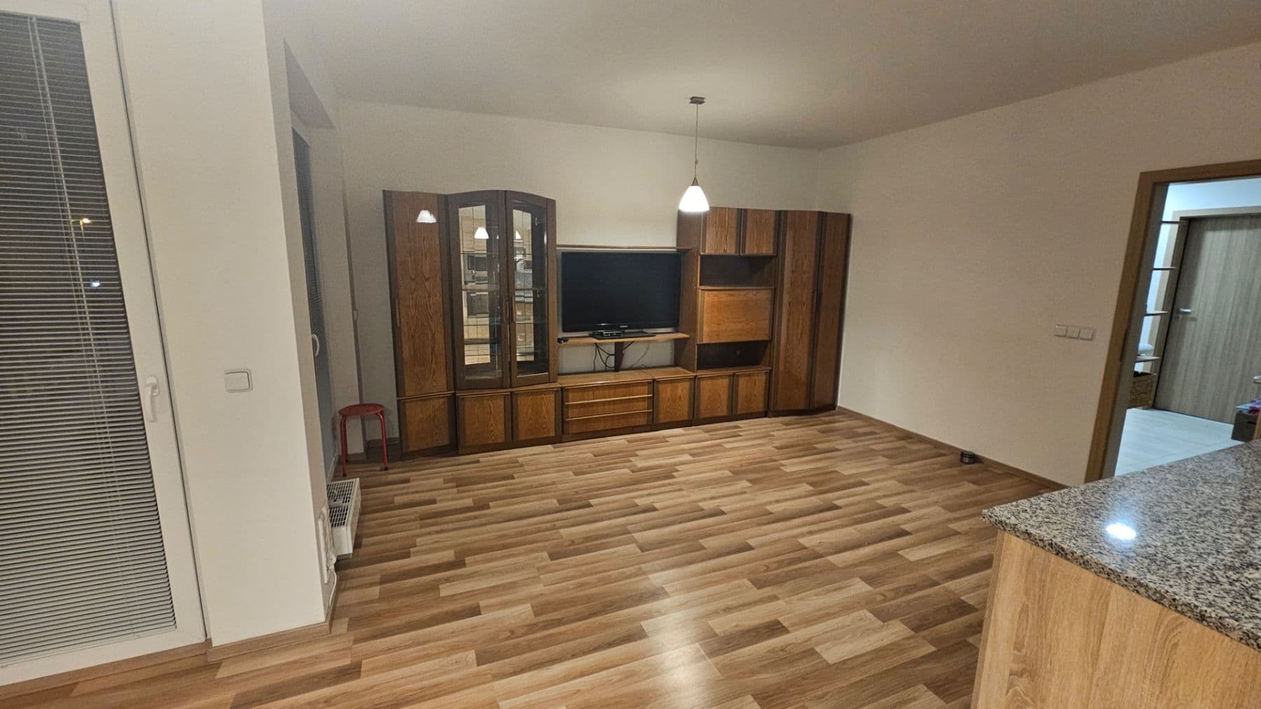 2 bedroom with open-plan kitchen flat to rent, 66 m², Jindřicha Bubeníčka, Prague, Prague 2 bedroom with open-plan kitchen flat to rent, 66 m², Jindřicha Bubeníčka, Prague, Prague