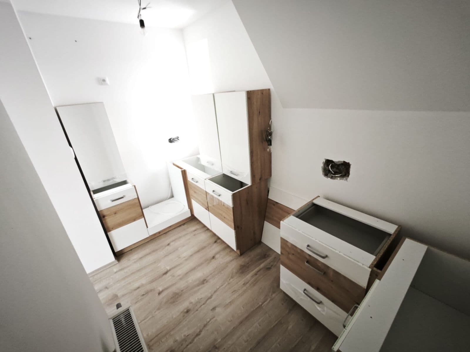 2 bedroom with open-plan kitchen flat to rent, 70 m², Ščerbovského, Ostrava, Moravskoslezský Region 2 bedroom with open-plan kitchen flat to rent, 70 m², Ščerbovského, Ostrava, Moravskoslezský Region